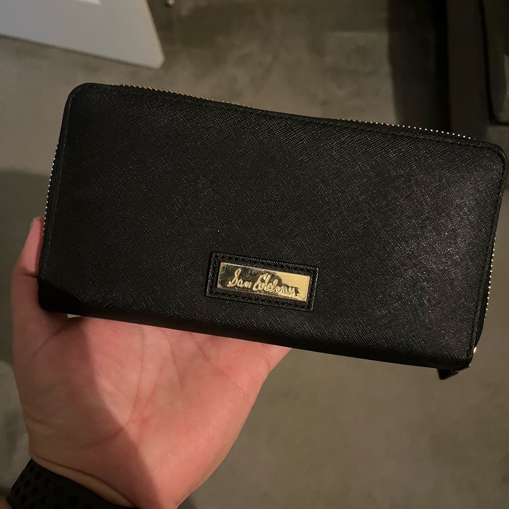 Sam edelman wallet